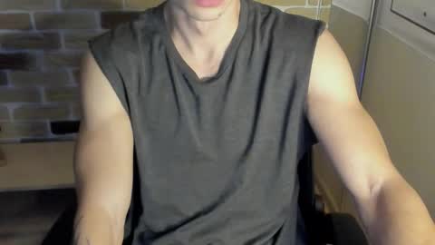 yo online show from September 24, 7:50 pm