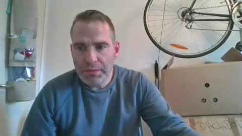 idontknowwhy1 online show from December 20, 11:43 am