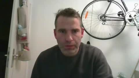 idontknowwhy1 online show from January 15, 10:46 pm