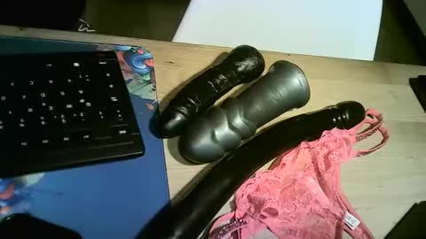 ... online show from February 28, 2:23 am