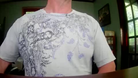 Snapshot of il_undercover chatting on May 23, 11:14 am il_undercover online show from May 23, 11:14 am