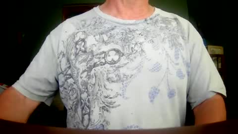 Snapshot of il_undercover chatting on June 14, 10:28 am il_undercover online show from June 14, 10:28 am
