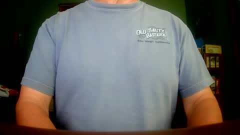 Snapshot of il_undercover chatting on June 15, 10:28 am il_undercover online show from June 15, 10:28 am