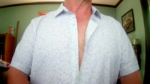 Snapshot of il_undercover chatting on June 18, 4:55 pm il_undercover online show from June 18, 4:55 pm