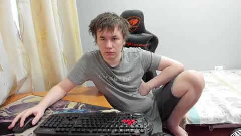 iliaskris online show from February 15, 3:47 am