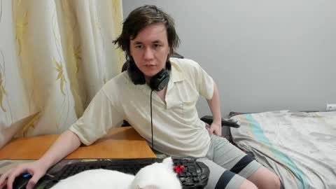 Snapshot of iliaskrislove chatting on April 20, 6:20 pm iliaskris online show from April 20, 6:20 pm