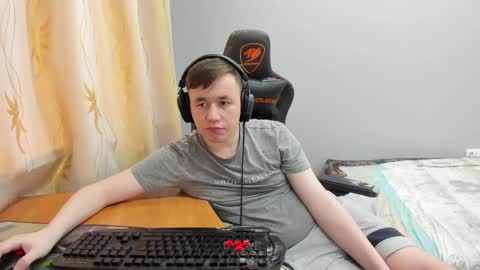Snapshot of iliaskrislove chatting on April 23, 2:19 pm iliaskris online show from April 23, 2:19 pm