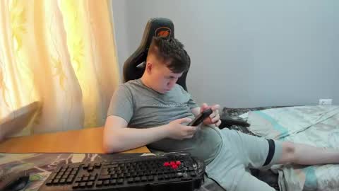 Snapshot of iliaskrislove chatting on April 24, 11:01 am iliaskris online show from April 24, 11:01 am