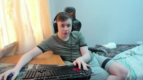 Snapshot of iliaskrislove chatting on April 26, 9:51 am iliaskris online show from April 26, 9:51 am