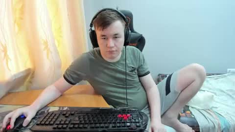 Snapshot of iliaskrislove chatting on April 27, 9:51 am iliaskris online show from April 27, 9:51 am