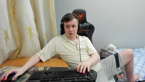 Snapshot of iliaskrislove chatting on May 7, 6:13 pm iliaskris online show from May 7, 6:13 pm