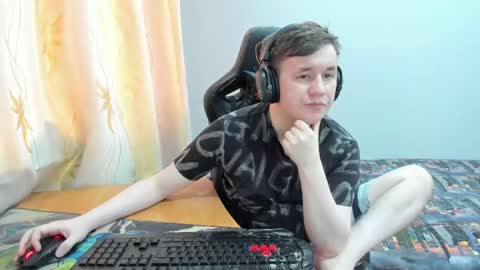 Snapshot of iliaskrislove chatting on May 18, 4:13 pm iliaskris online show from May 18, 4:13 pm