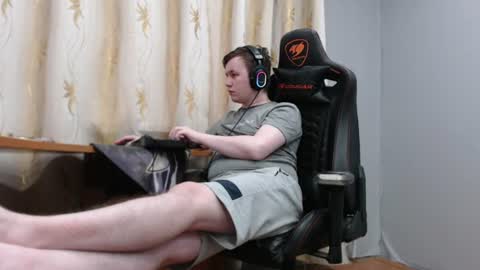 Snapshot of iliaskrisloveee chatting on June 28, 12:27 am lord online show from June 28, 12:27 am