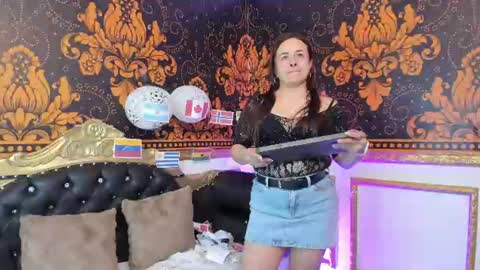 Snapshot of iliy_pervertedx chatting on June 15, 11:45 am LILY online show from June 15, 11:45 am