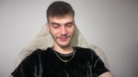 D-Illusion online show from December 14, 2:55 pm