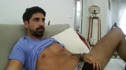 ilmangj90 online show from September 16, 7:53 am