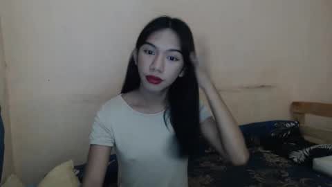 Snapshot of iloveyou28xx chatting on March 29, 11:49 pm CALL ME JEN YOUR SWEET GIRL 3 online show from March 29, 11:49 pm