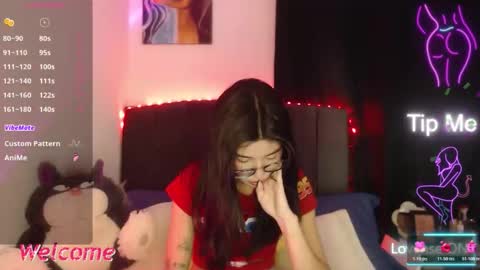 Snapshot of ily_bea chatting on May 30, 1:14 am Ily Bea online show from May 30, 1:14 am