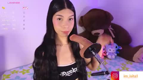 Snapshot of im__isabella chatting on June 19, 3:22 am Isa Vasquez online show from June 19, 3:22 am