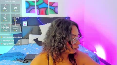 Snapshot of im_angels7 chatting on February 14, 3:43 am Angela online show from February 14, 3:43 am