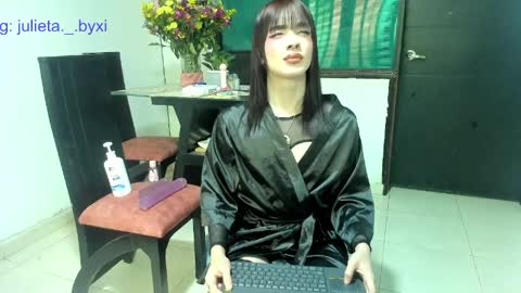 Snapshot of im_dorothy chatting on May 4, 6:48 pm im_dorothy online show from May 4, 6:48 pm