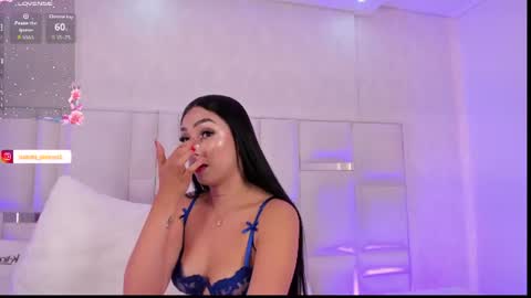 Snapshot of im_isabella1 chatting on June 26, 9:08 pm im_isabella1 online show from June 26, 9:08 pm