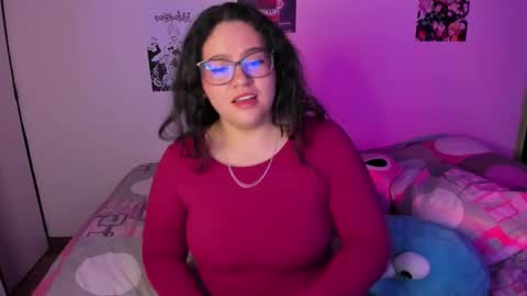 mei mei uwu online show from February 14, 3:58 am