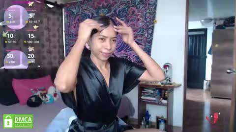 Cutie pie online show from December 14, 3:28 pm