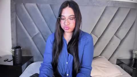Snapshot of im_natalieefoster chatting on July 18, 10:30 am natalie online show from July 18, 10:30 am