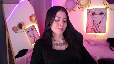 Jade Rosse online show from October 8, 7:00 pm