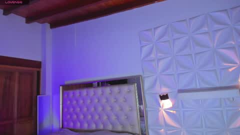 im_sebaslopez online show from April 1, 7:22 pm