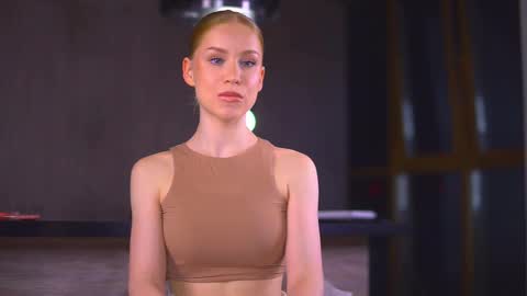 Snapshot of im_sexy_and_i_know_it_ chatting on March 1, 5:15 pm Brie online show from March 1, 5:15 pm