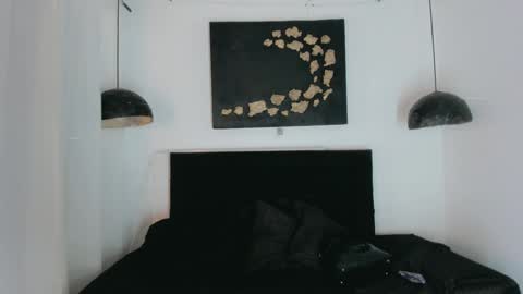 Snapshot of im_shannon_44 chatting on February 5, 9:40 pm im_shannon_44 online show from February 5, 9:40 pm