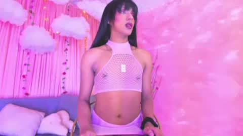 Snapshot of im_shannon_44 chatting on September 9, 12:10 am im_shannon_44 online show from September 9, 12:10 am