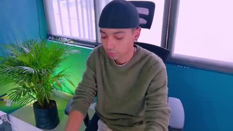 Tavo online show from February 20, 5:24 pm