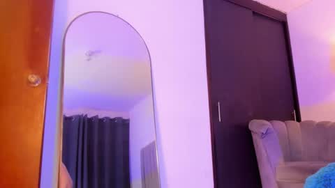 thomas online show from January 12, 11:59 am