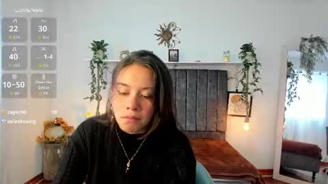 im_tulipan online show from June 12, 9:14 pm