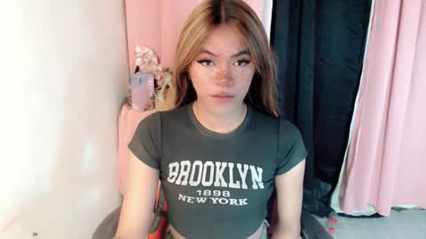 im_yourfairyannaxx online show from February 15, 5:04 am