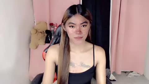 Snapshot of im_yourfairyannaxx chatting on April 27, 8:23 am im_yourfairyannaxx online show from April 27, 8:23 am