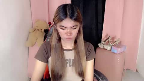 Snapshot of im_yourfairyannaxx chatting on April 30, 10:58 pm im_yourfairyannaxx online show from April 30, 10:58 pm