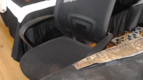 Snapshot of imanlolo789__ chatting on December 7, 7:49 am Imanlolo789   formerly known as Slimrodxxx  independent model online show from December 7, 7:49 am