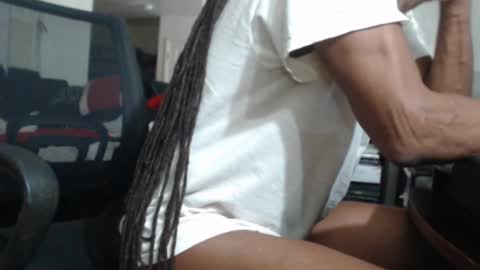 Snapshot of imanlolo789__ chatting on December 20, 6:40 am Imanlolo789   formerly known as Slimrodxxx  independent model online show from December 20, 6:40 am