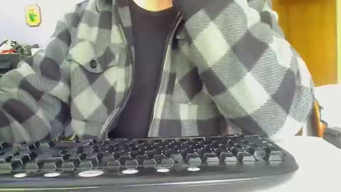 Aussie Guy online show from November 30, 10:58 pm