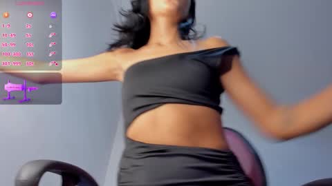 imblackeyes1 online show from October 27, 9:52 pm