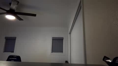 Snapshot of imchokingchicken chatting on September 15, 5:40 am imchokingchicken online show from September 15, 5:40 am