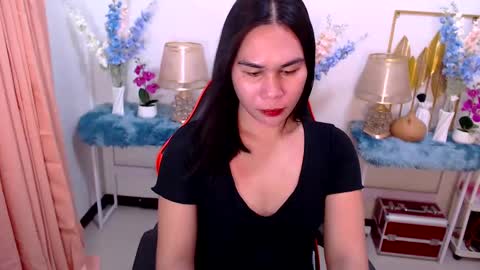 Ashley online show from February 16, 3:16 pm