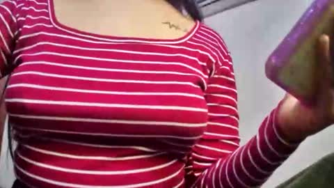 Snapshot of imdirtymilf chatting on March 11, 1:28 pm mia latina online show from March 11, 1:28 pm