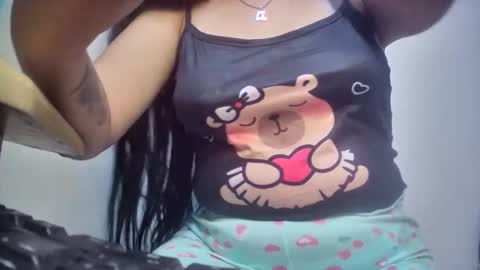 Snapshot of imdirtymilf chatting on April 1, 12:44 am mia latina online show from April 1, 12:44 am