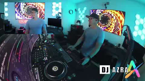 Snapshot of imdjazra chatting on December 24, 3:37 pm DJ Azra online show from December 24, 3:37 pm