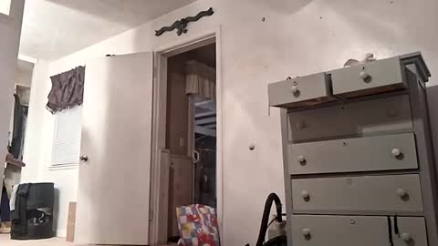 Snapshot of imdown2party chatting on March 31, 6:58 am imdown2party online show from March 31, 6:58 am